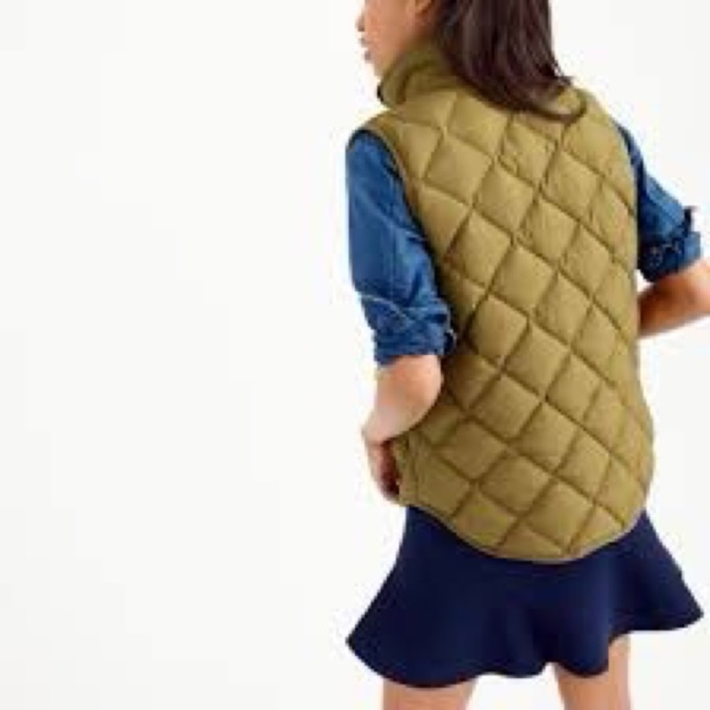 Excursion Vest - Picture 3 of 8